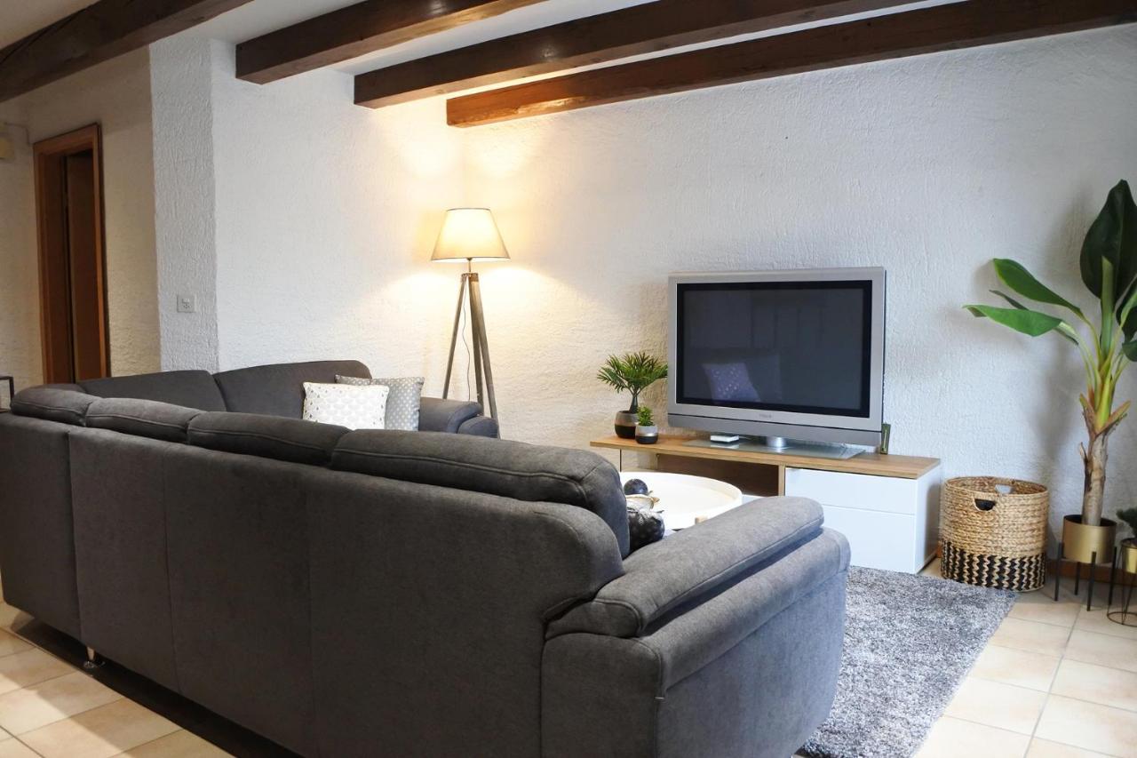 Cave Du Cep Apartment Cortaillod Exterior photo